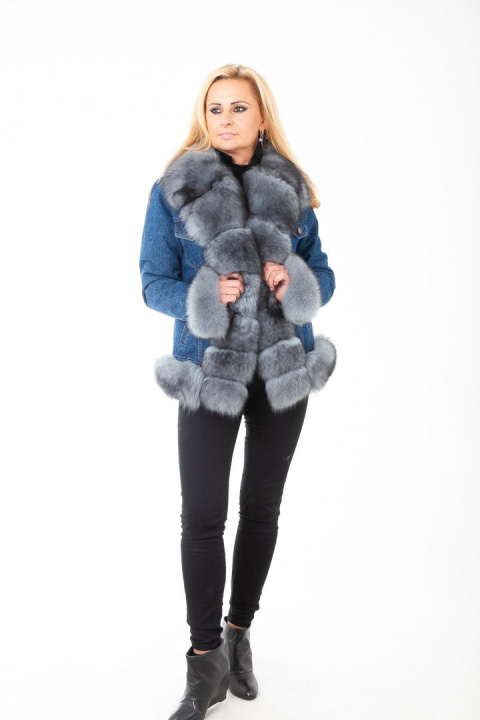 EKSKLUZYWNA PARKA DŻINSOWA DAMSKA OBSZYTA PIĘKNYM NATURALNYM FUTREM Z LISA EKSKLUZYWNA PARKA DŻINSOWA DAMSKA OBSZYTA PIĘKNYM NATURALNYM FUTREM Z LISA